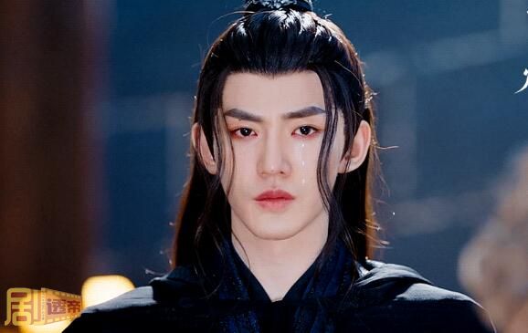 长月烬明萧凛复活了吗