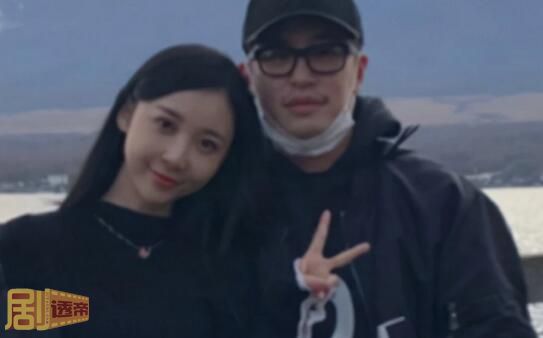 潘玮柏老婆哪里人