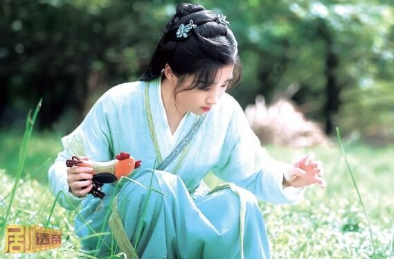惜花芷芍药和谁在一起了