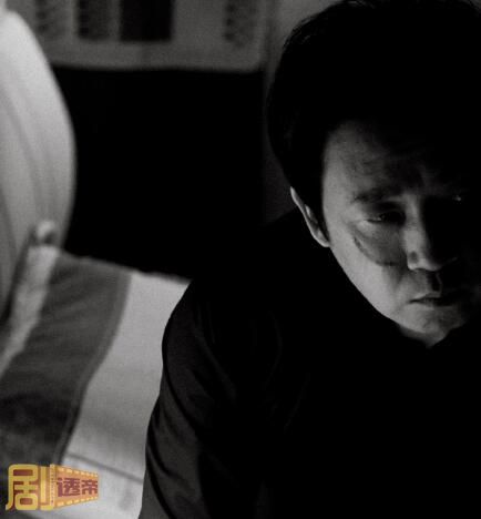 白夜破晓关宏峰什么时候换回来